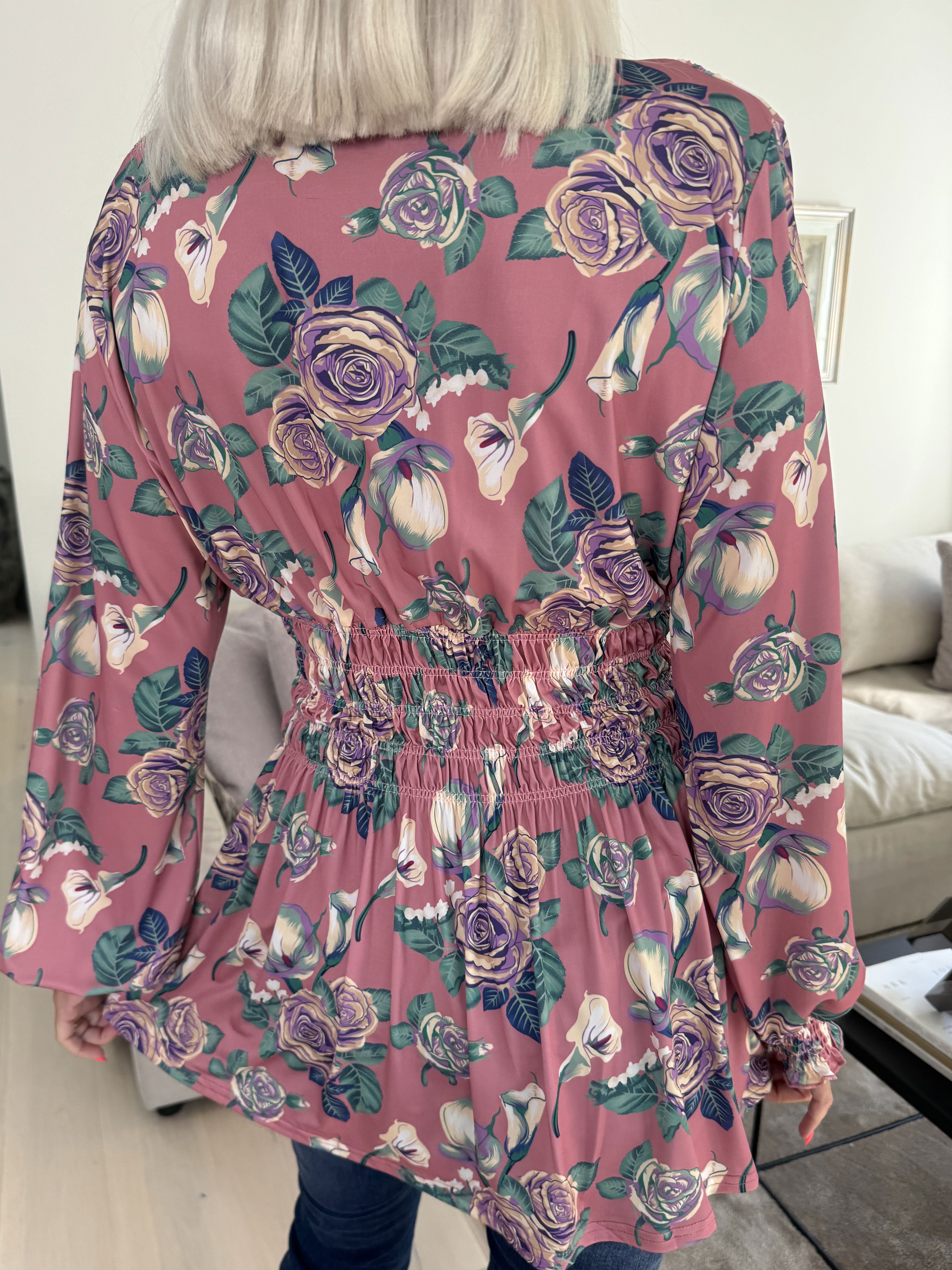 Pams Rose Shirt L/S - Elastisk bluse i krølfrit stof med roser